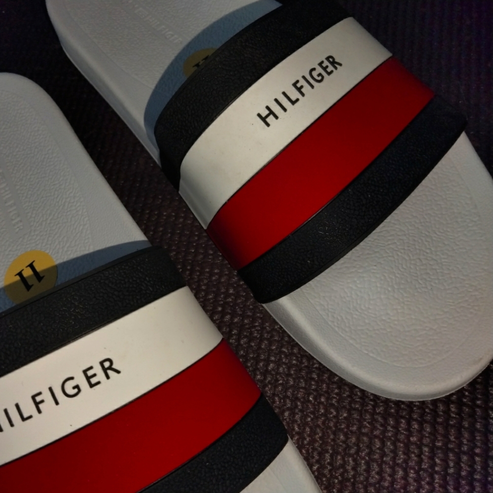 Tommy Hilfiger Slides Size 11